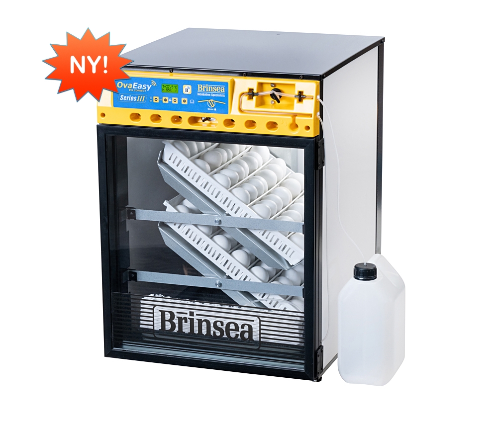 Brinseas OvaEasy 100 EX Connect Series III er en høytytende, fleksibel ett-trinns rugemaskin som kombinerer brukervennlighet med helautomatisk fuktighetskontroll. Connect-modellen integreres med Brinsea,s gratis Connect iOS/Android-app.